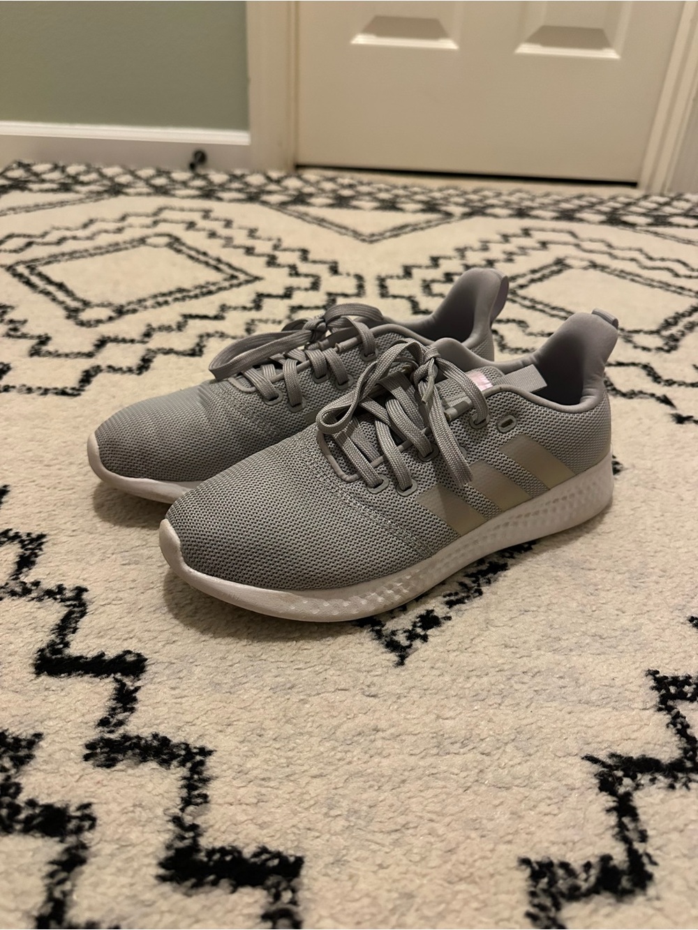 Women’s Adidas Cloudfoam shoes